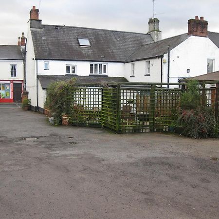 The Crosskeys Inn Usk Eksteriør bilde